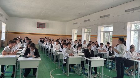 Государственный экзамен по русскому языку в 9-х классах.